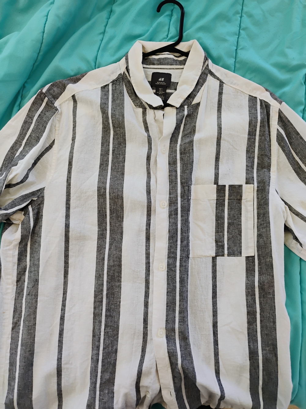 H&M White and Black Vertical Stripe Casual Button-Down Shirt